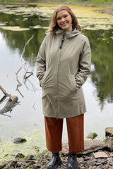 Elvine Jonie Lysegrønn
