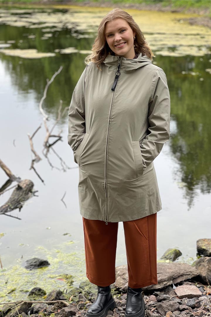 Elvine Jonie Lysegrønn