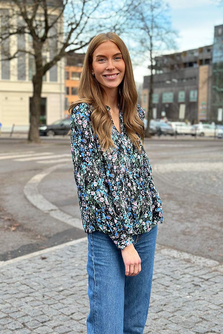 Soft Rebels SREmber Blouse 050 Multi Pop Flower Azure Blue Print